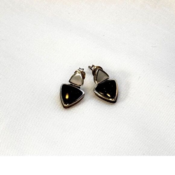 Vintage Onyx & Mother of Pearl Dangle Earrings - Picture 1 of 4